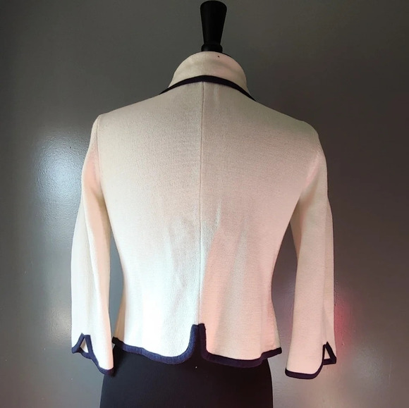 Lilly Pulitzer Cotton Blazer with Blue Trim - Picture 5 of 5